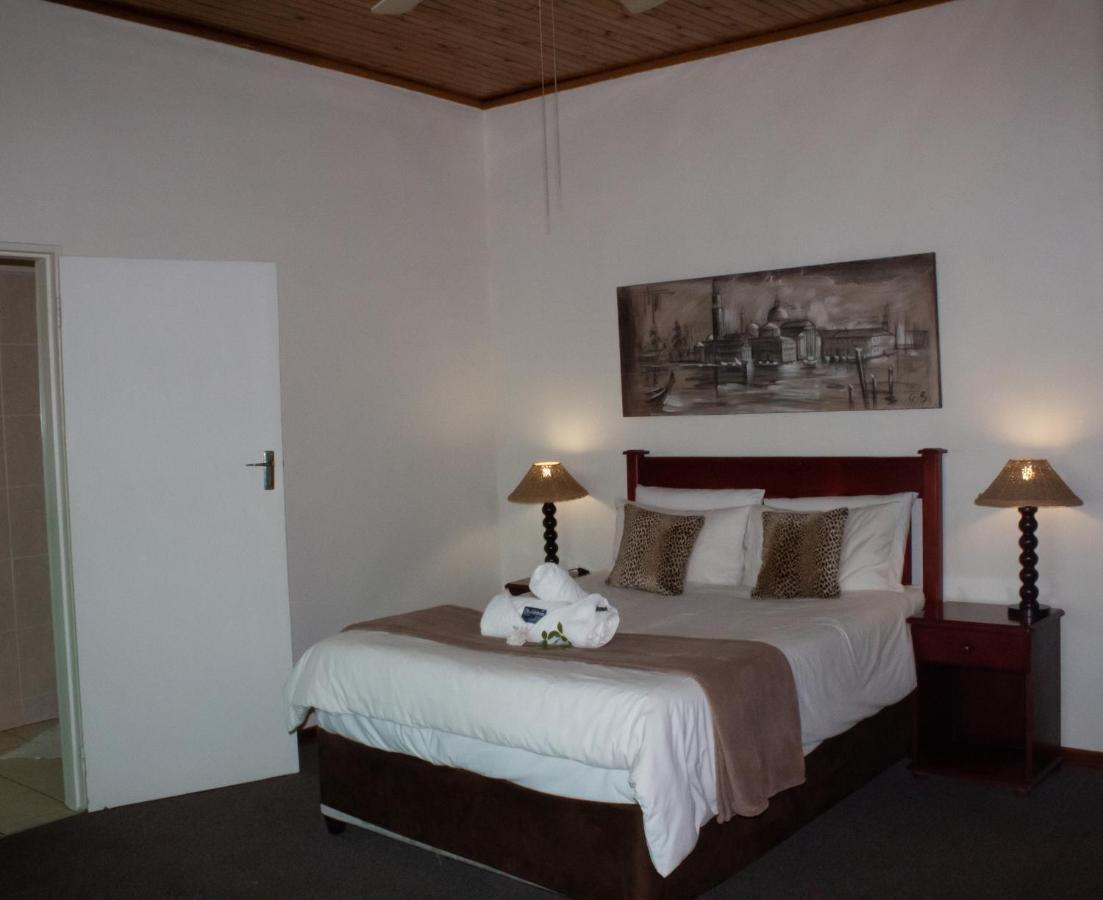 The Lakehouse Guest House Brakpan Экстерьер фото