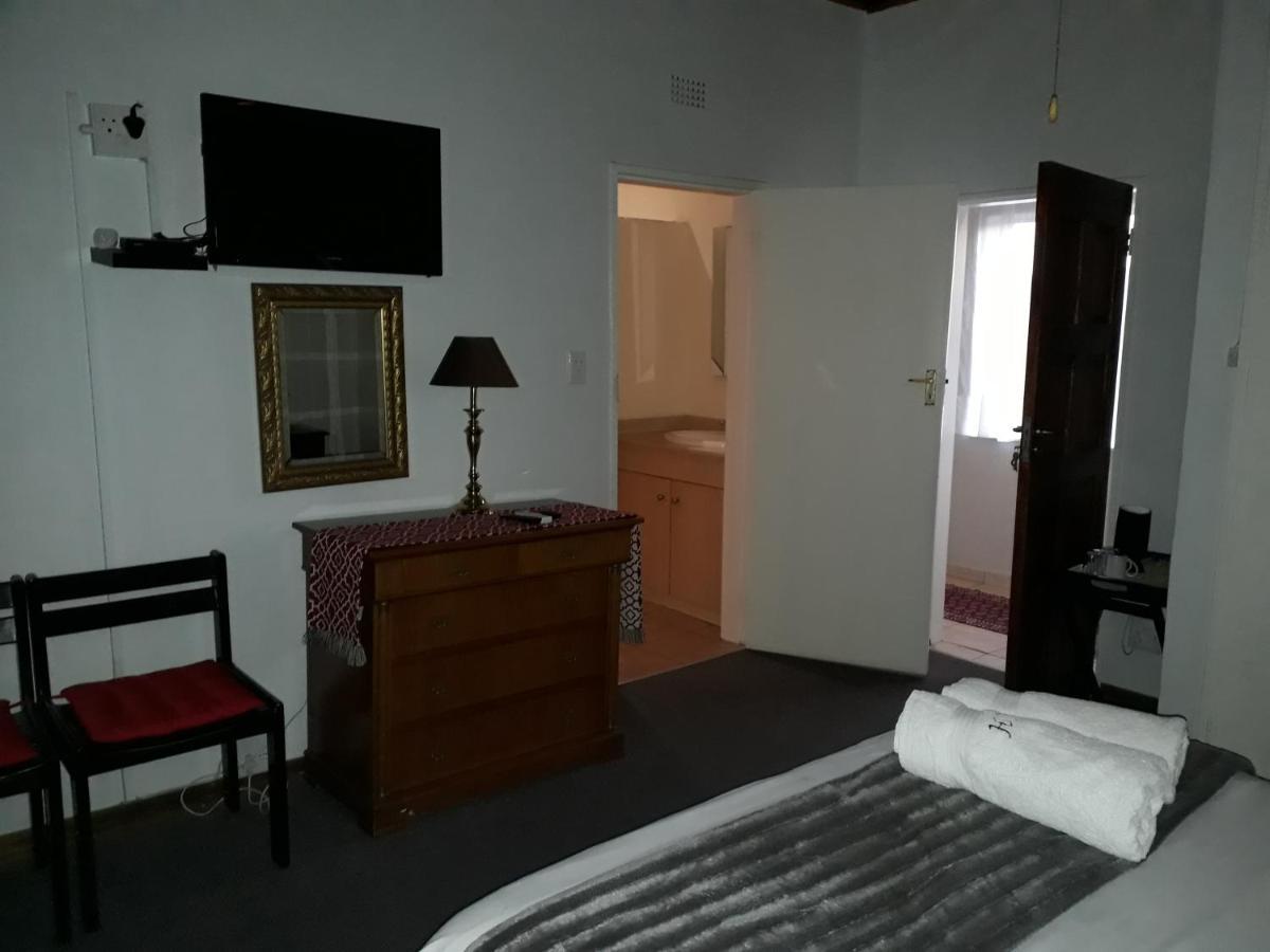 The Lakehouse Guest House Brakpan Экстерьер фото